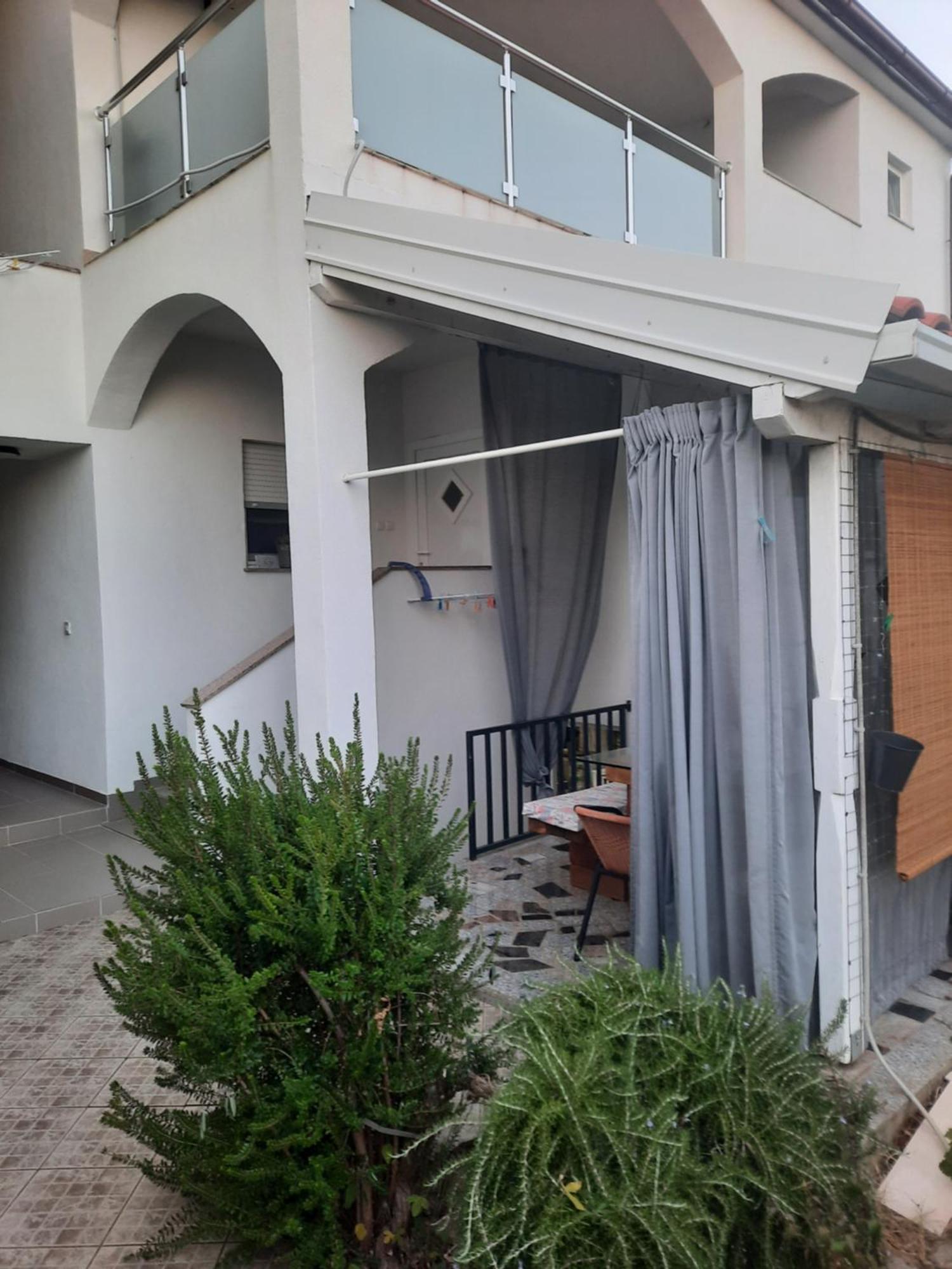 Apartmani Darko Kornić Exterior foto